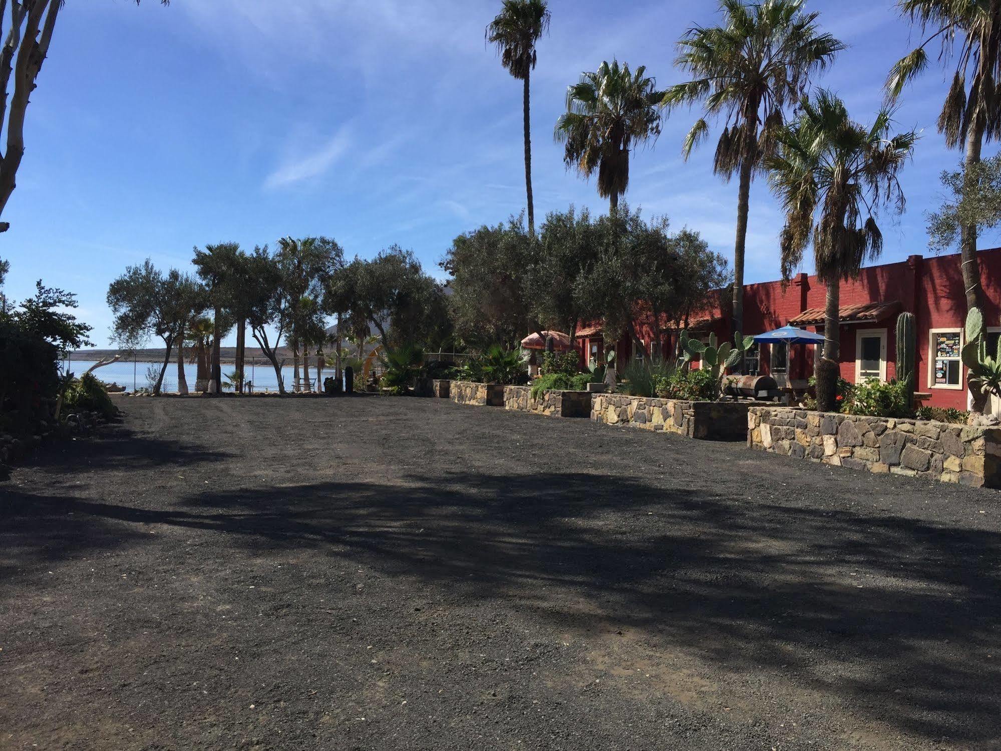 Old Mill Hotel San Quintin Buitenkant foto
