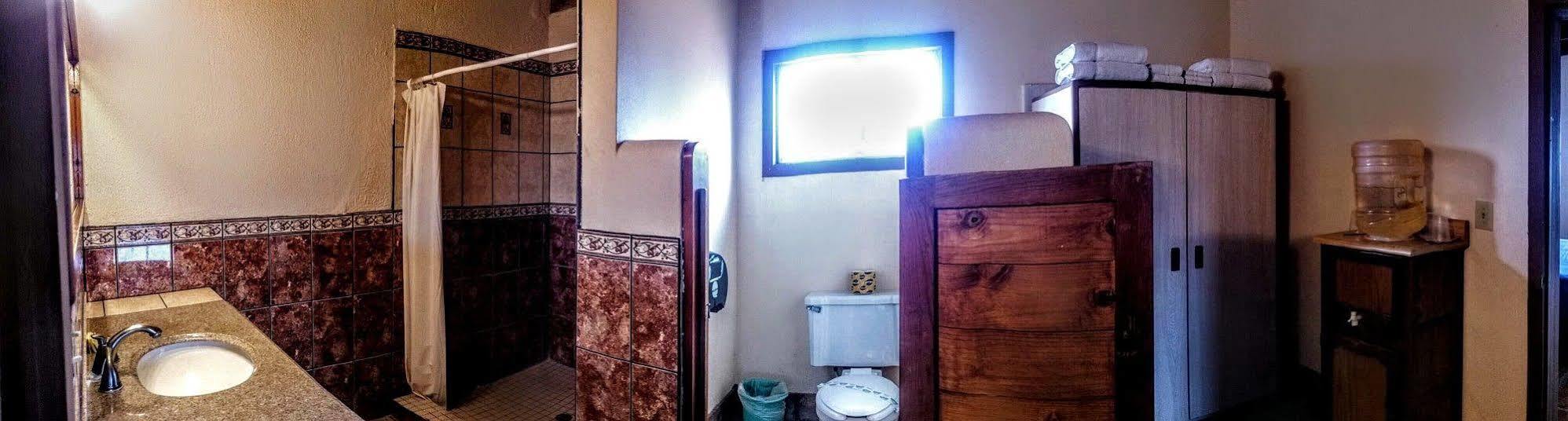 Old Mill Hotel San Quintin Buitenkant foto