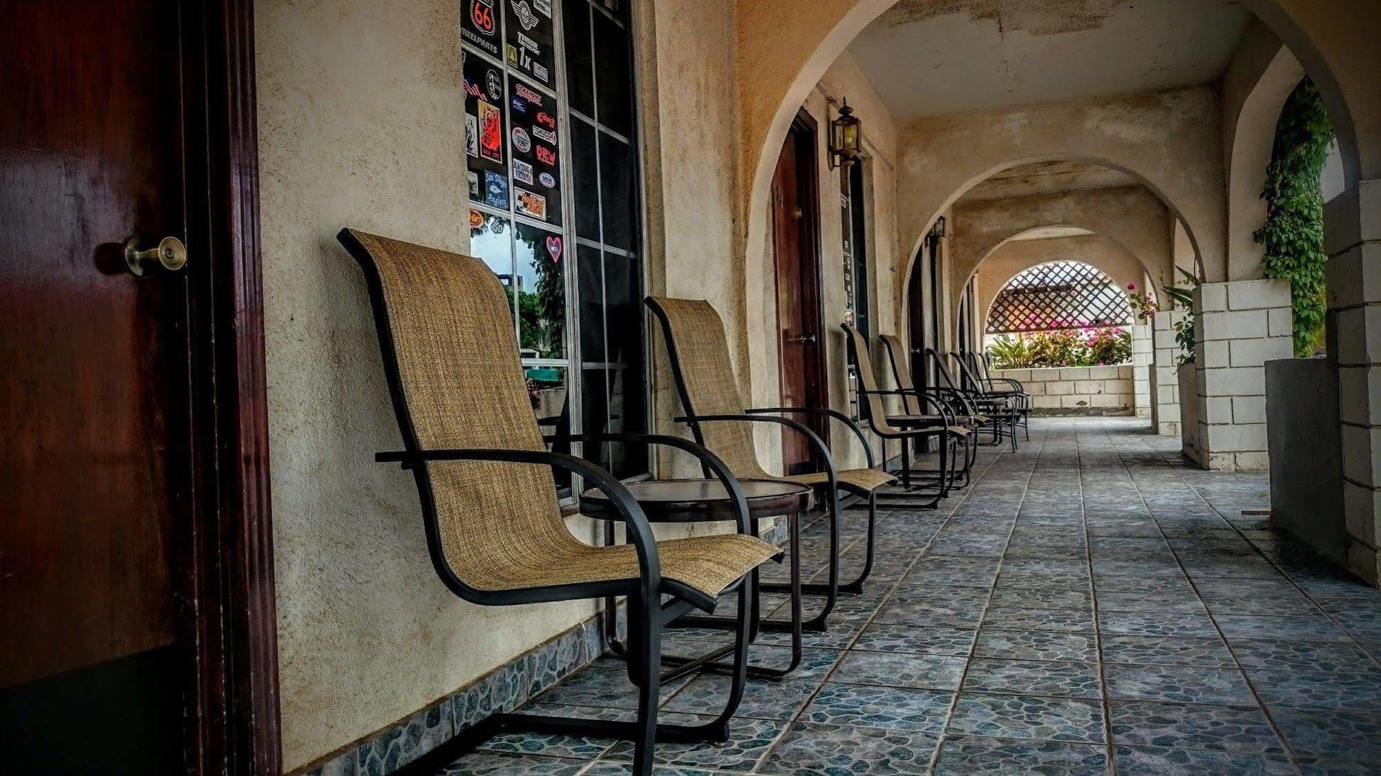 Old Mill Hotel San Quintin Buitenkant foto
